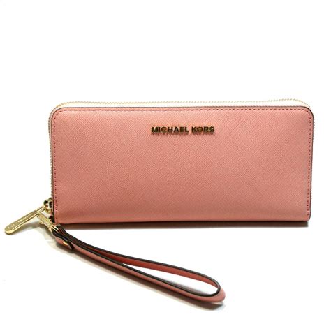 michael kors jet set travel leather continental wristlet soft pink|Michael Kors mother's day purse.